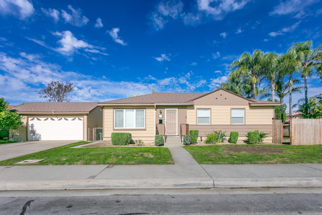 4065 Daines Dr. Glendale CA 91006