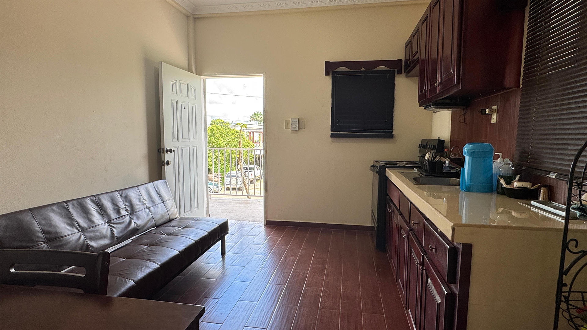 Listing Image #7