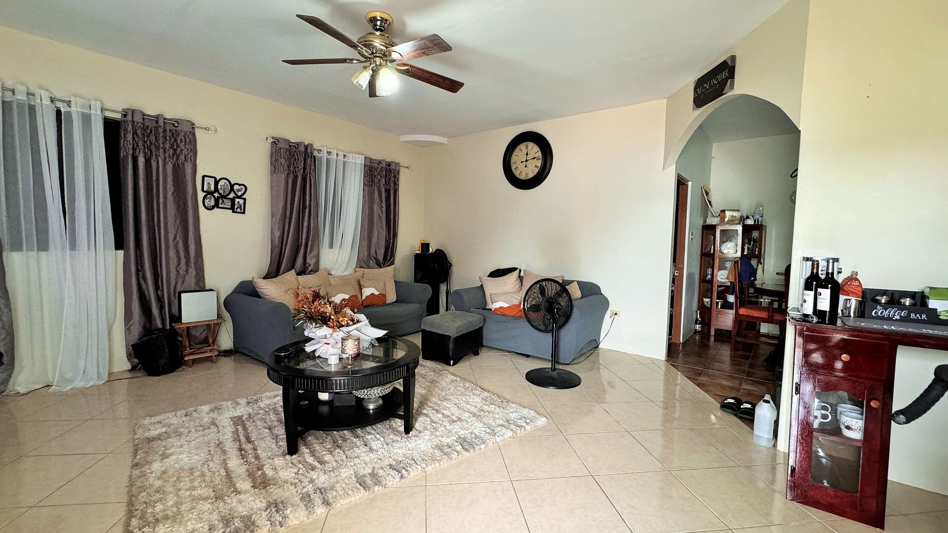 Listing Image #1