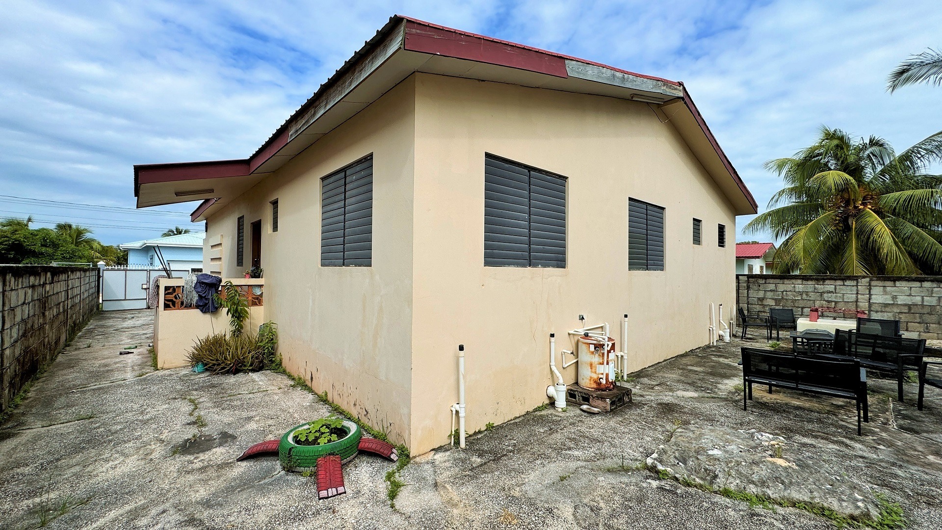 Listing Image #8