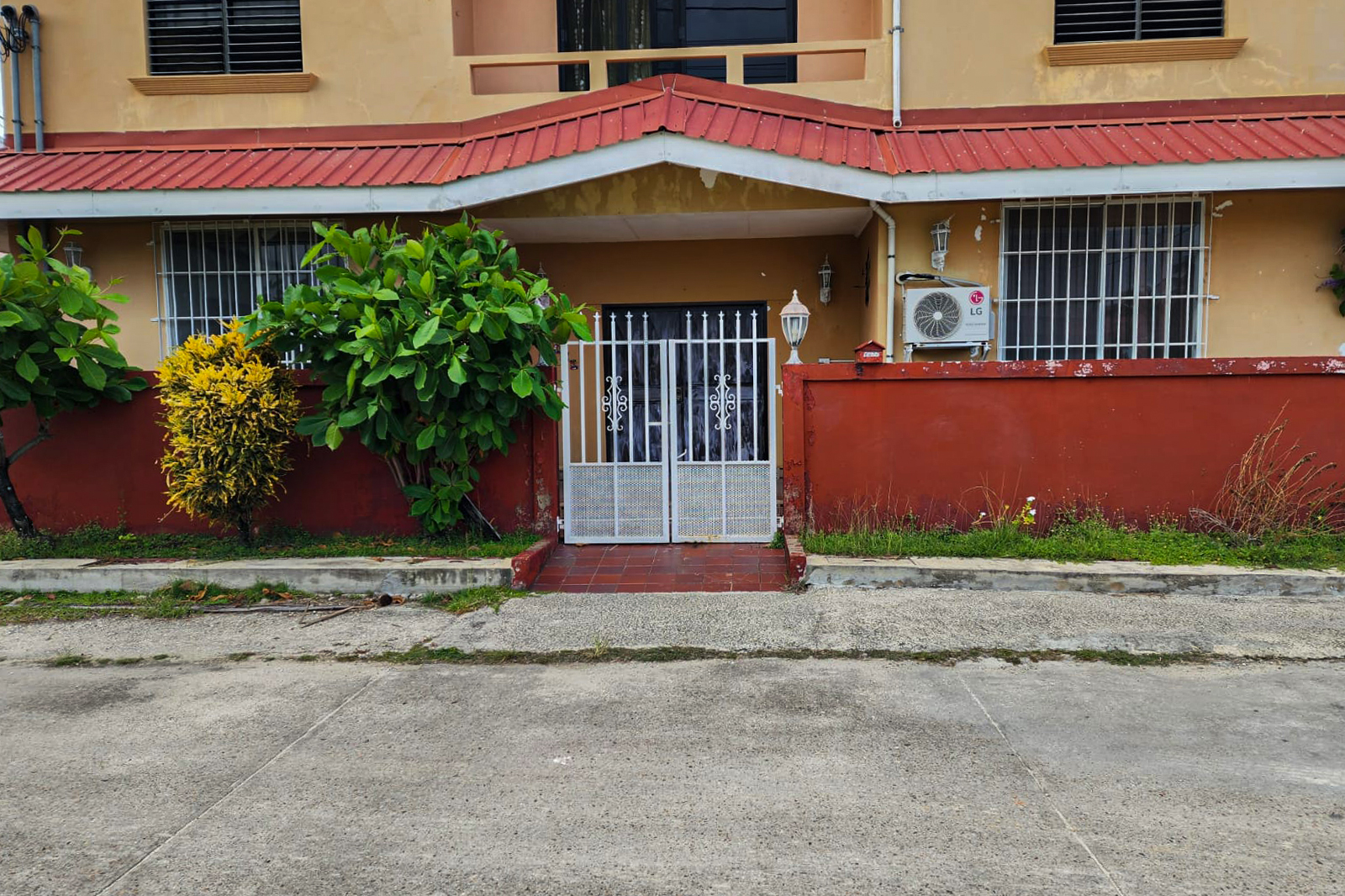 Listing Image #2