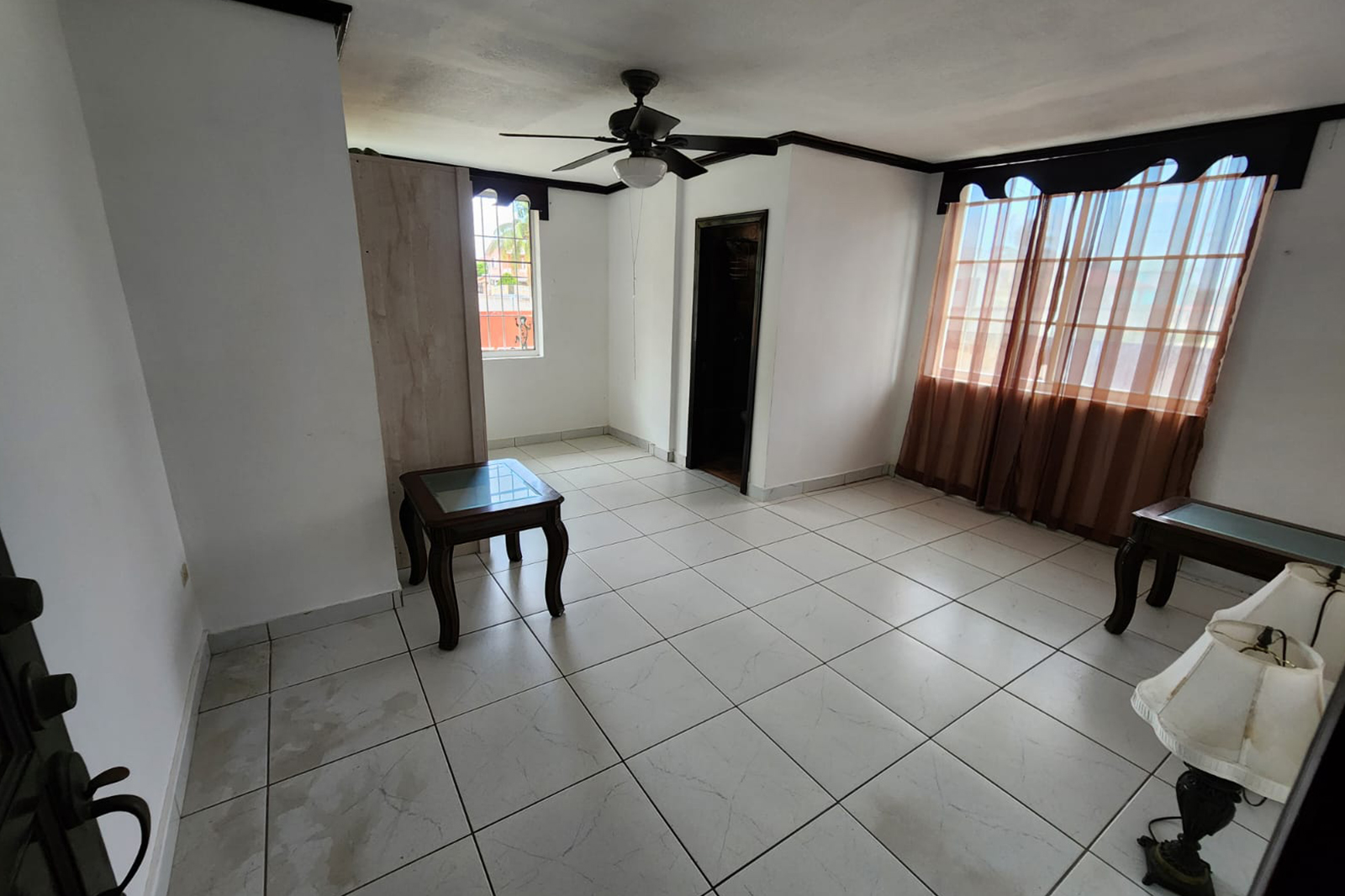 Listing Image #12