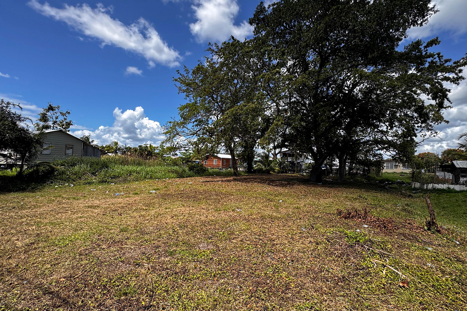 Listing Image #3