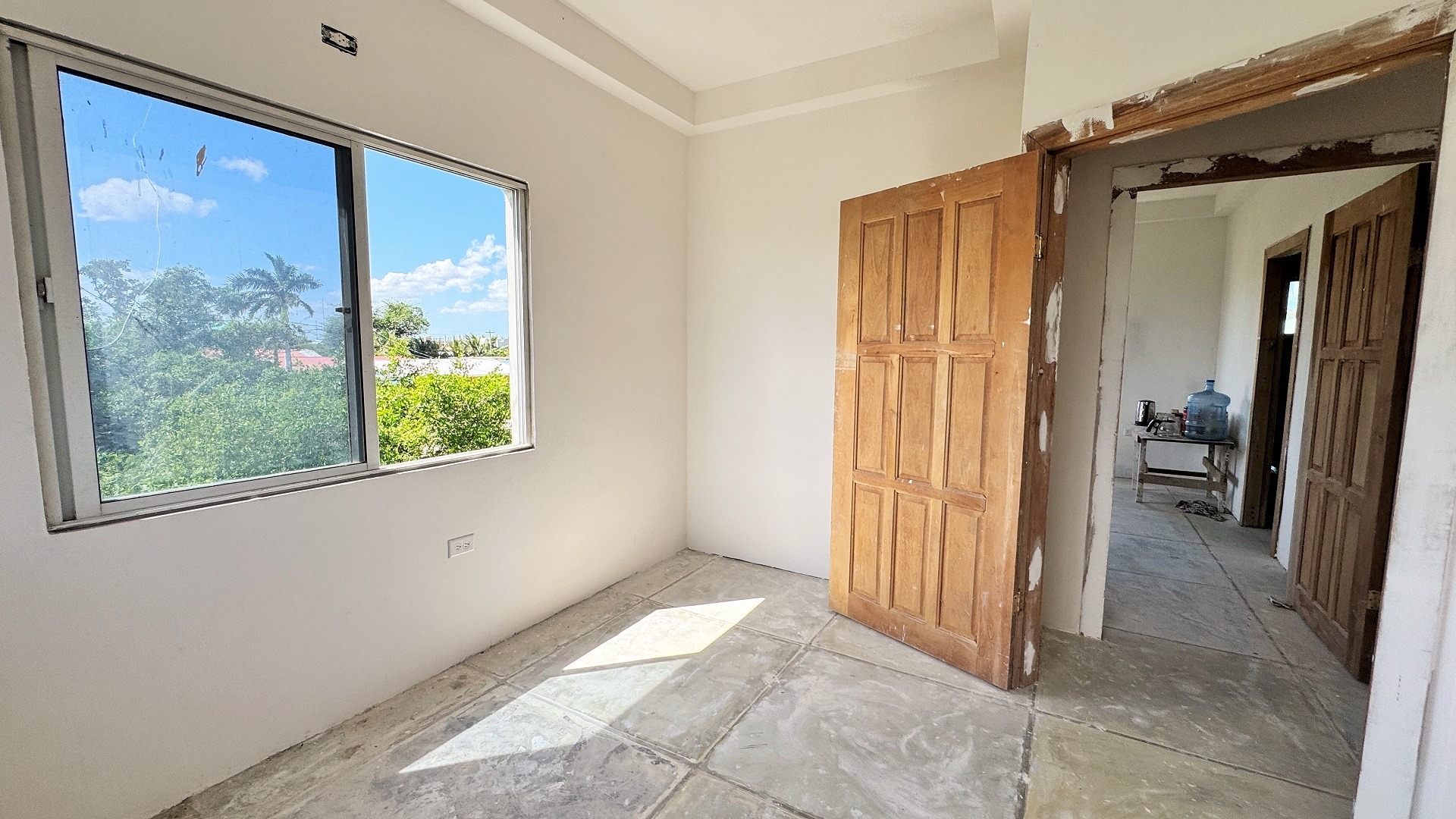 Listing Image #12