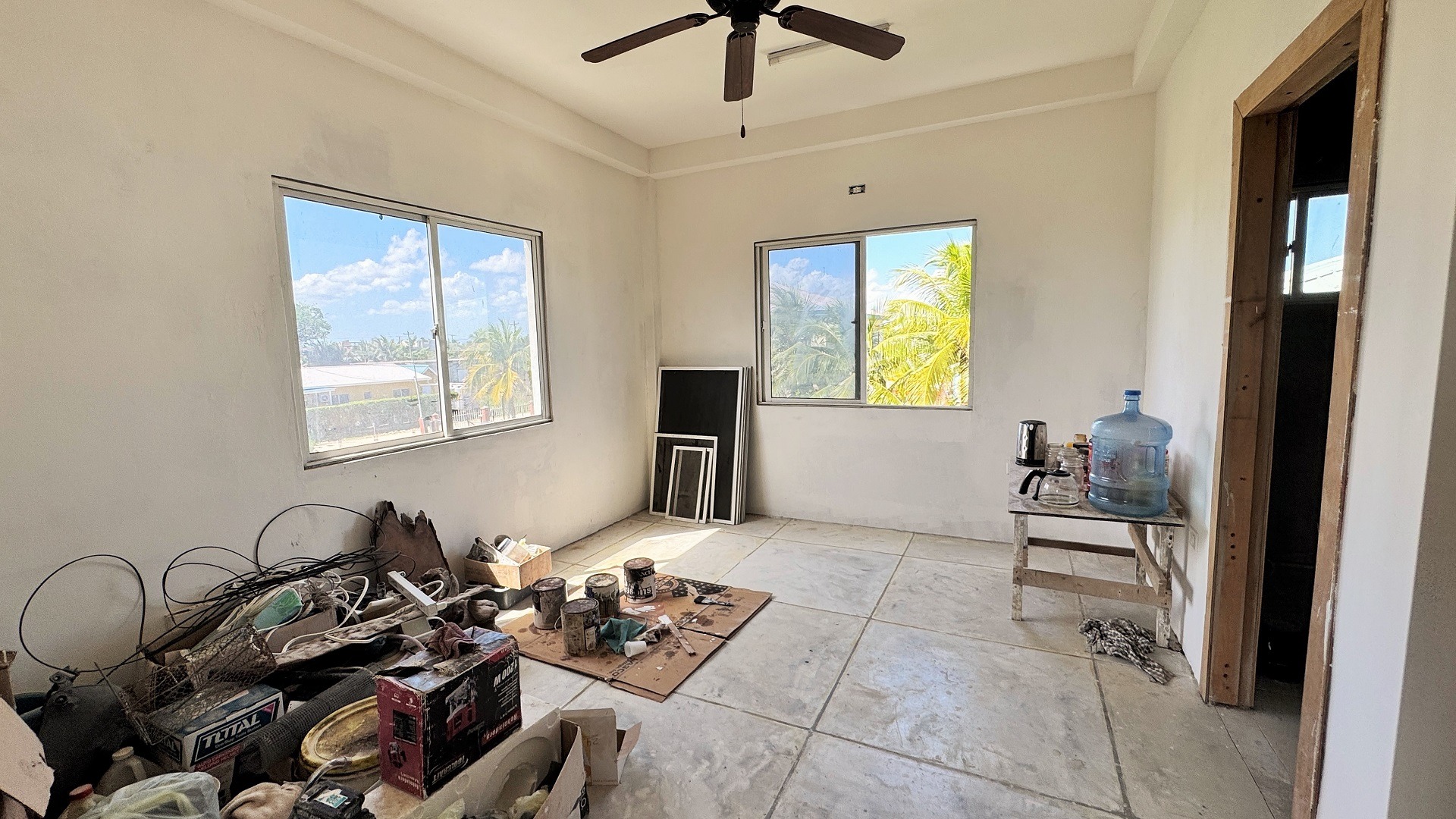 Listing Image #11