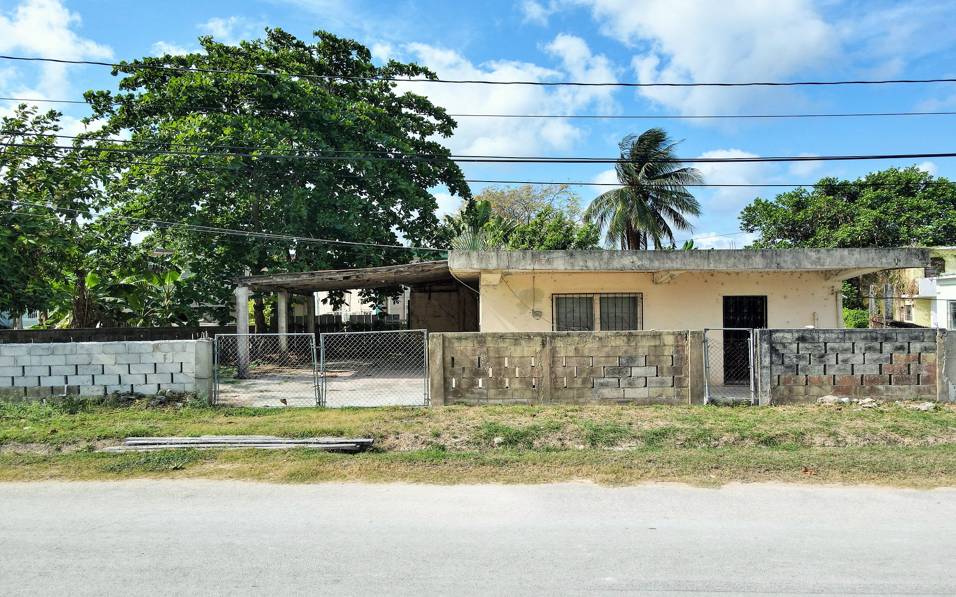 Listing Image #1