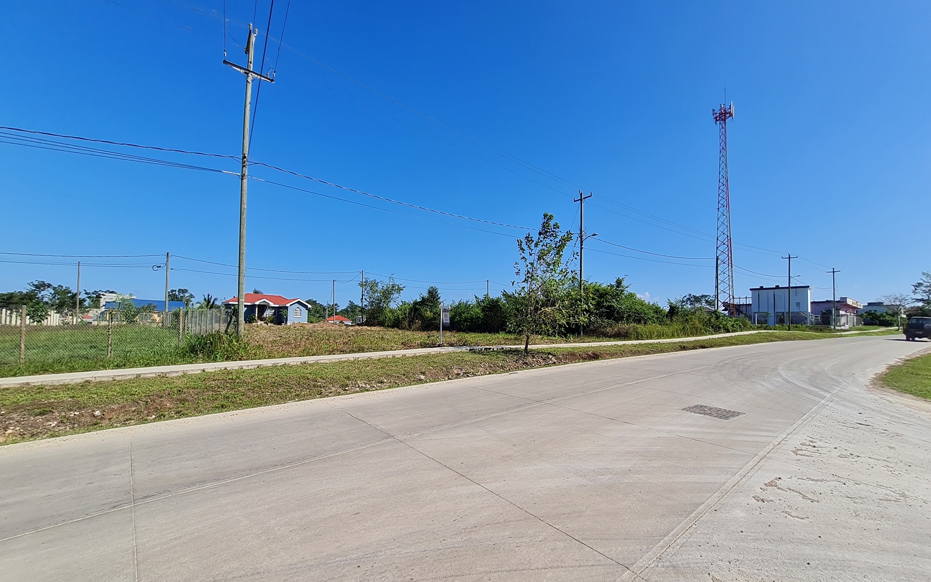 Listing Image #3