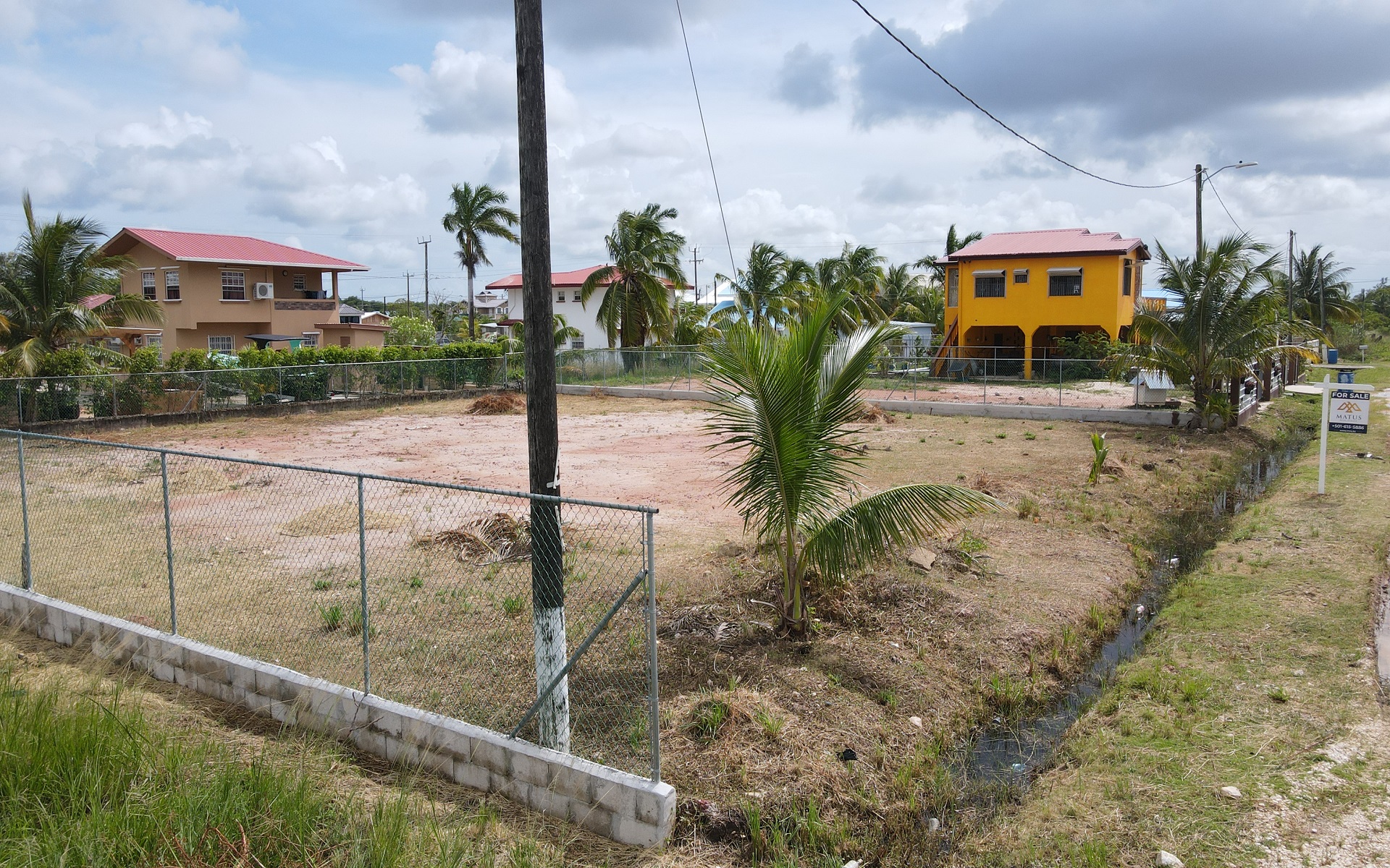 Listing Image #1