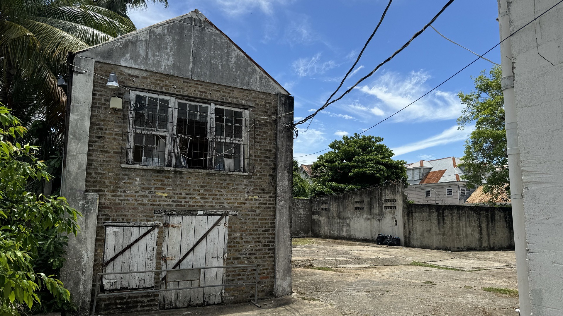 Listing Image #9