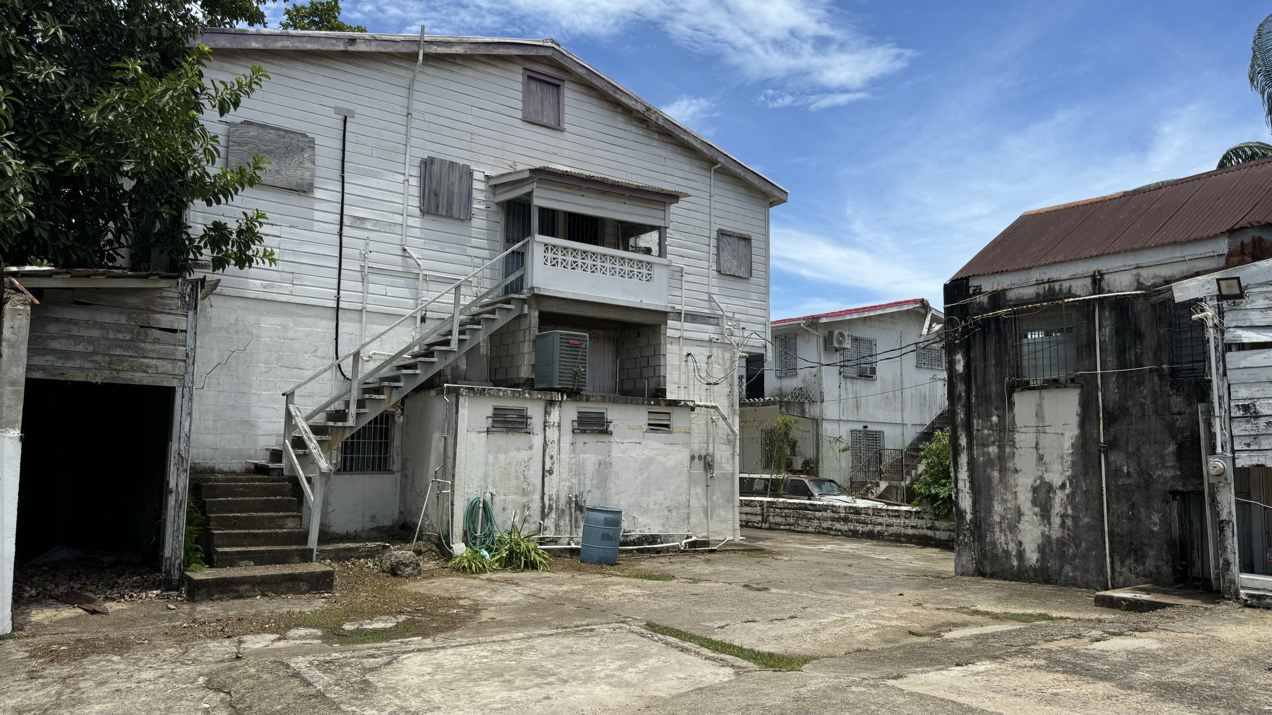 Listing Image #8