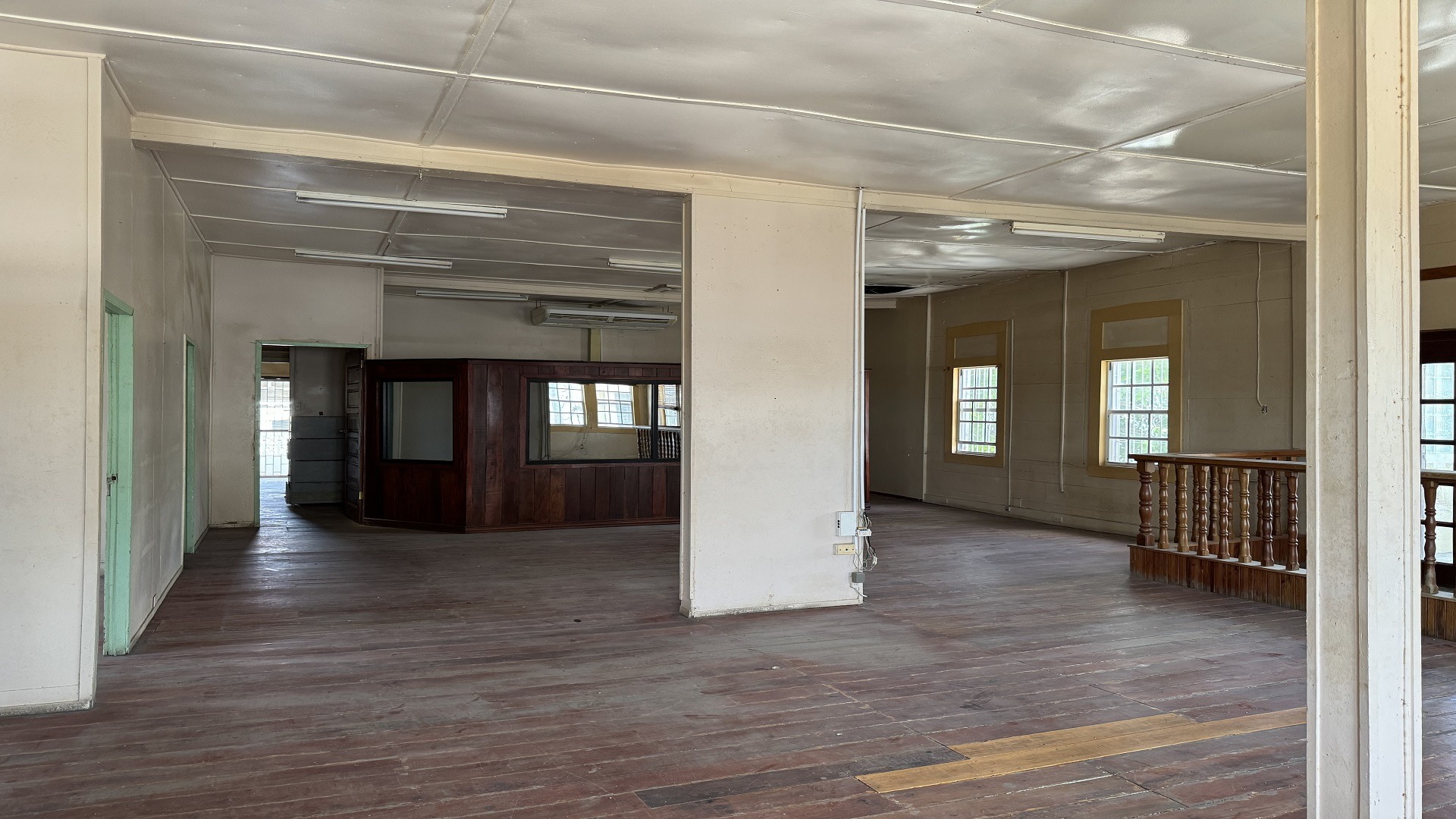 Listing Image #3