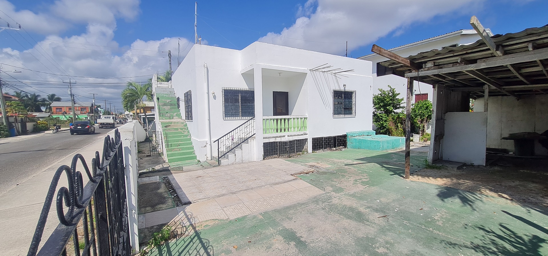 Listing Image #3