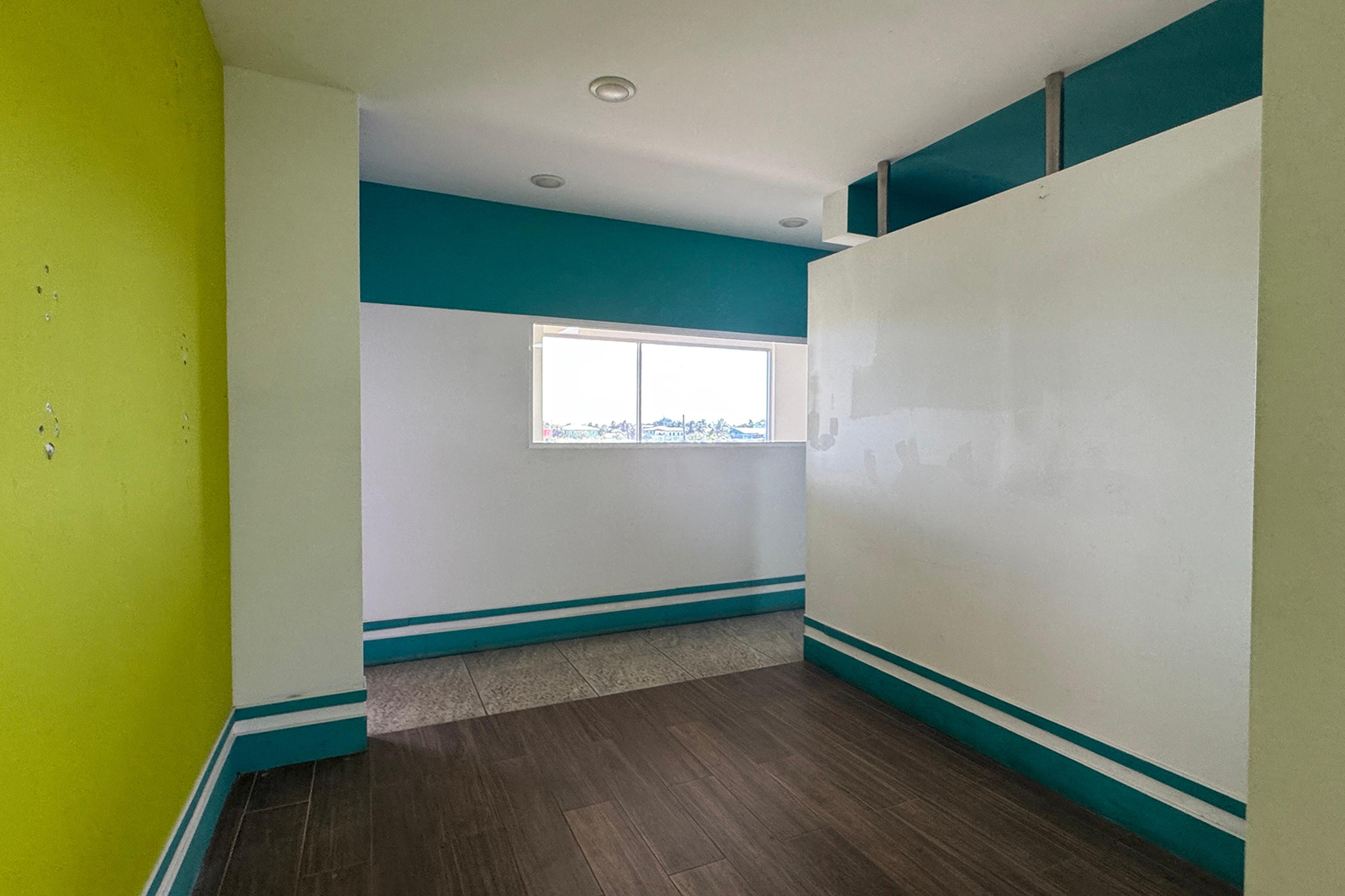 Listing Image #7
