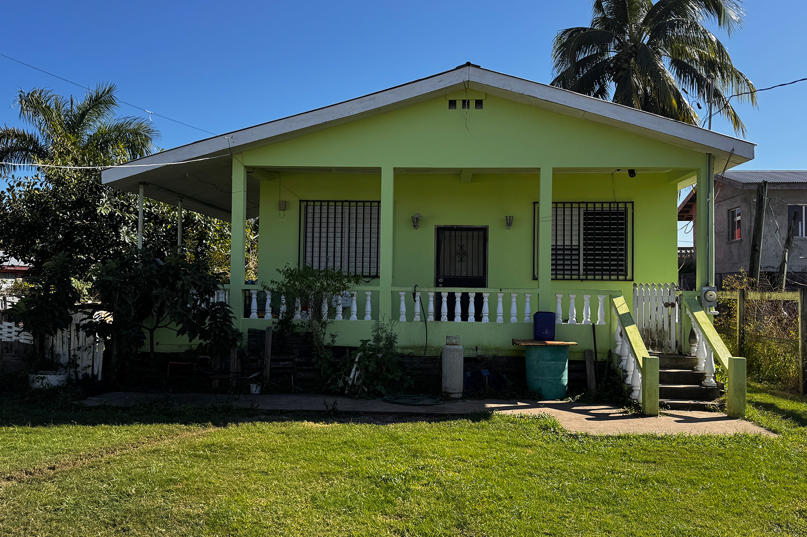 Listing Image #3
