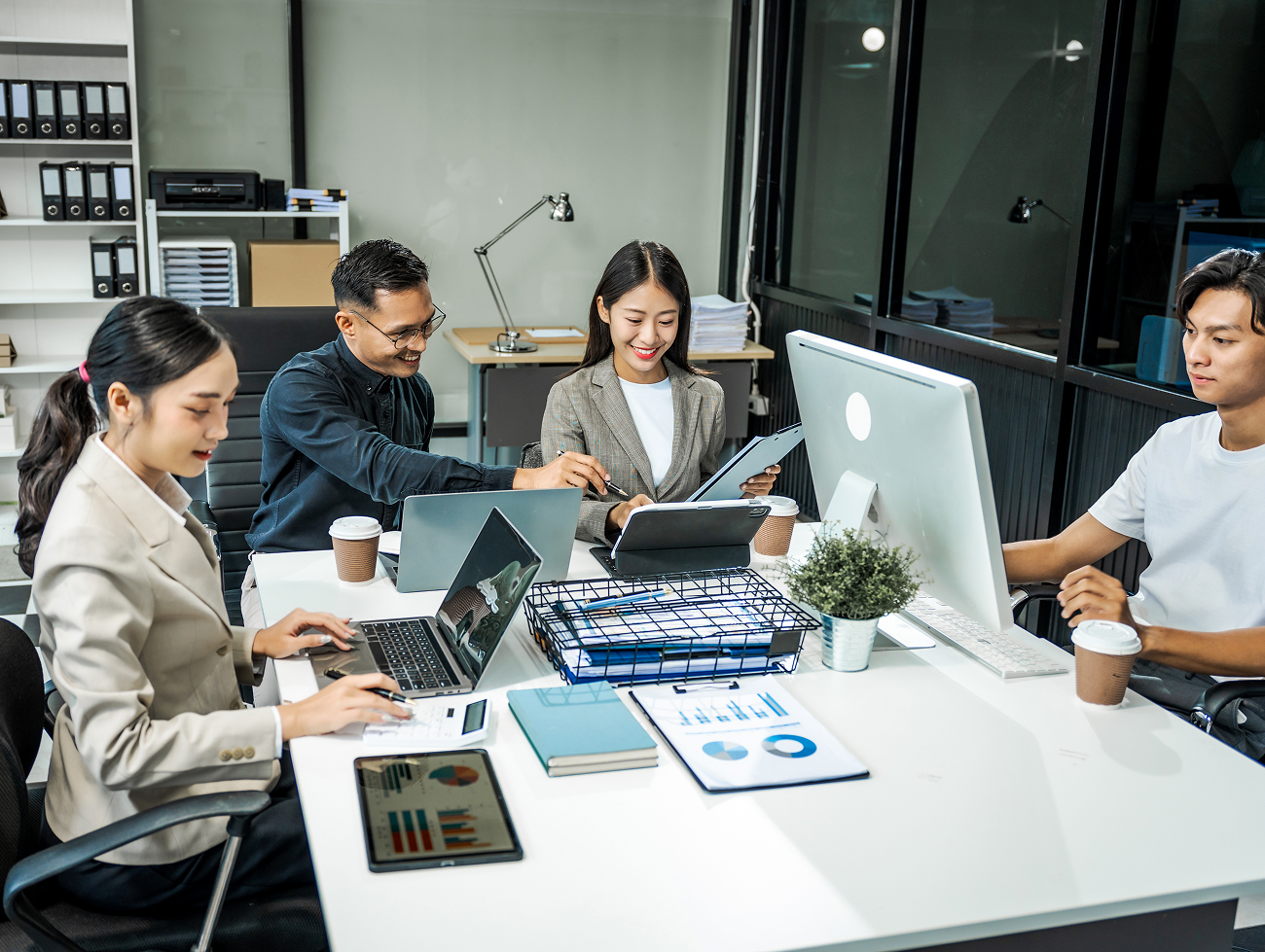 Sole Proprietorship or Corporation: Which is Best?