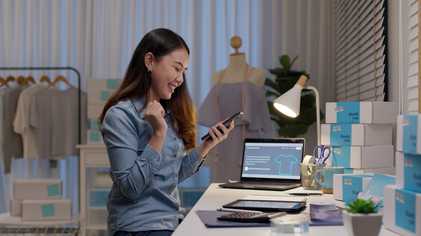 Sole Proprietorship vs. One Person Corporation: Which One Fits Your Needs?