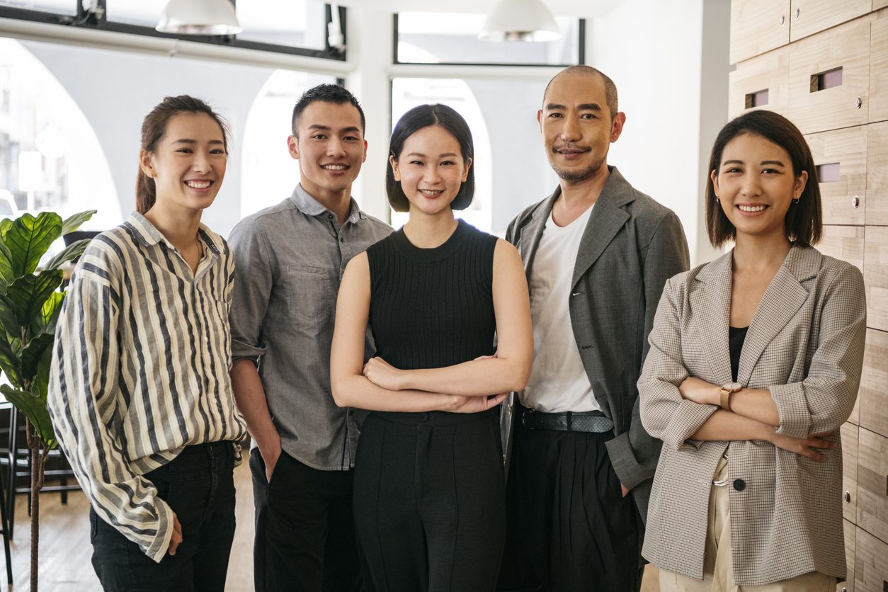 Benefits of Using an EOR Service for Remote Employees