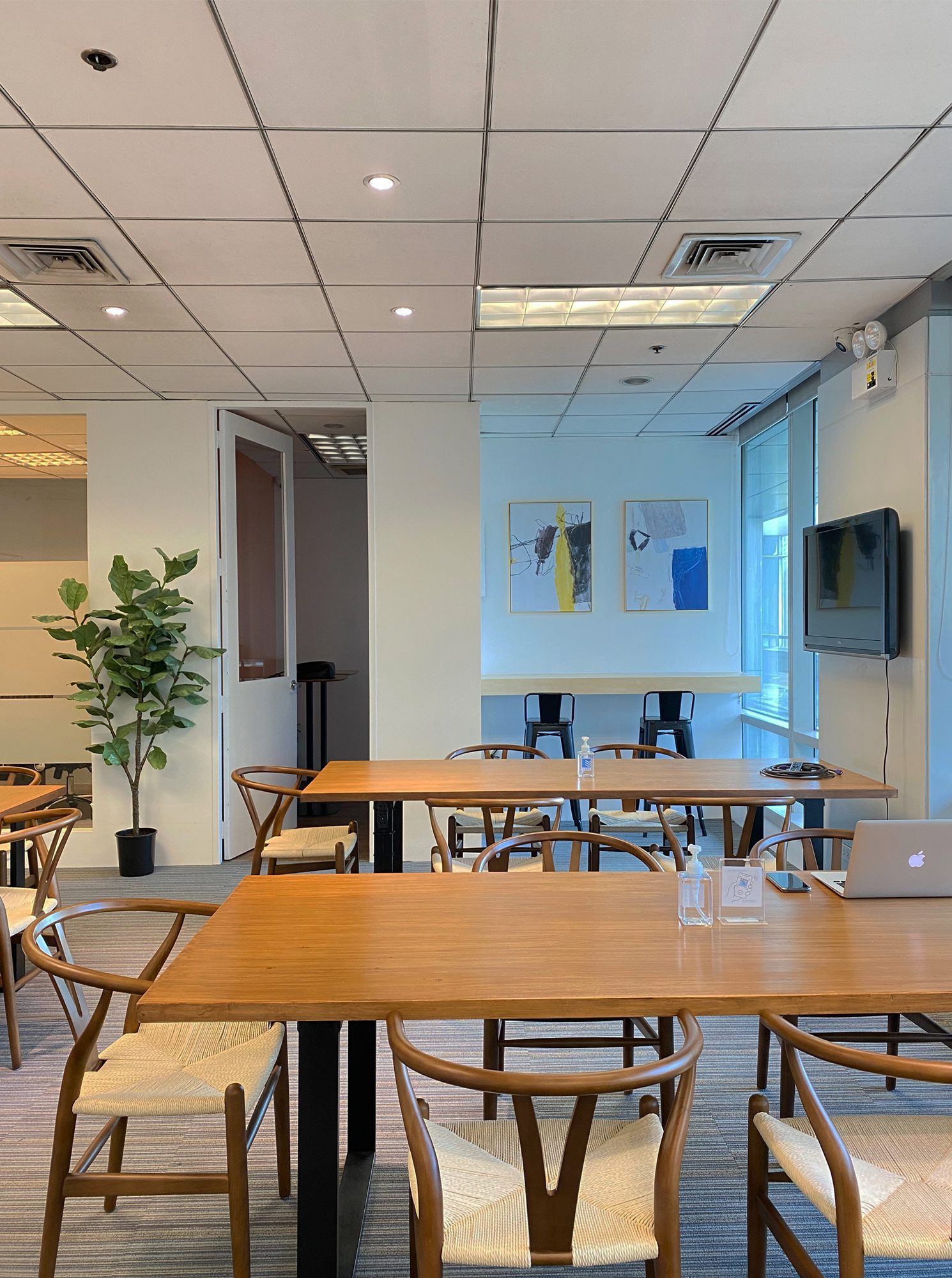 We Accept Private Bookings of Our Meeting Spaces in Ortigas, Quezon City, BGC & Makati