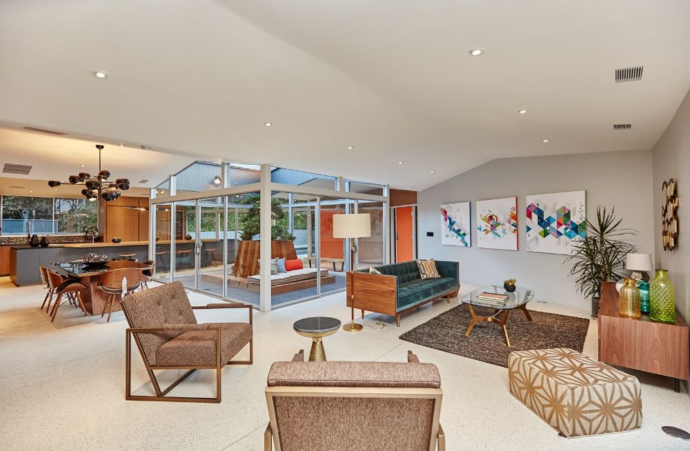 Press - A Hexagonal Midcentury Residence In Southern California Offered At $3.3m