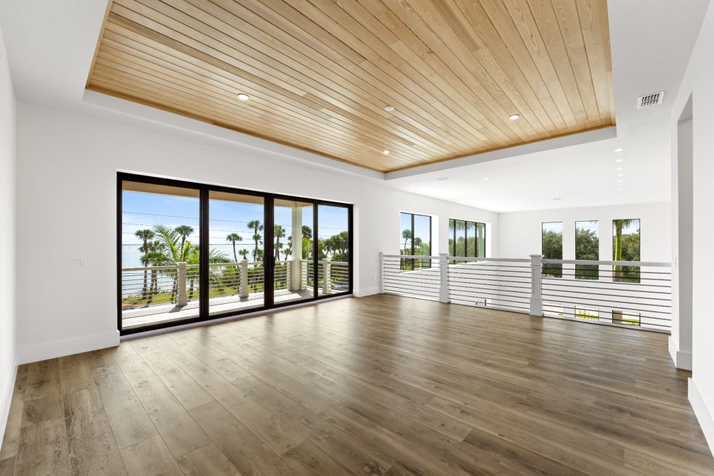 4861 Honeyridge Ln-49