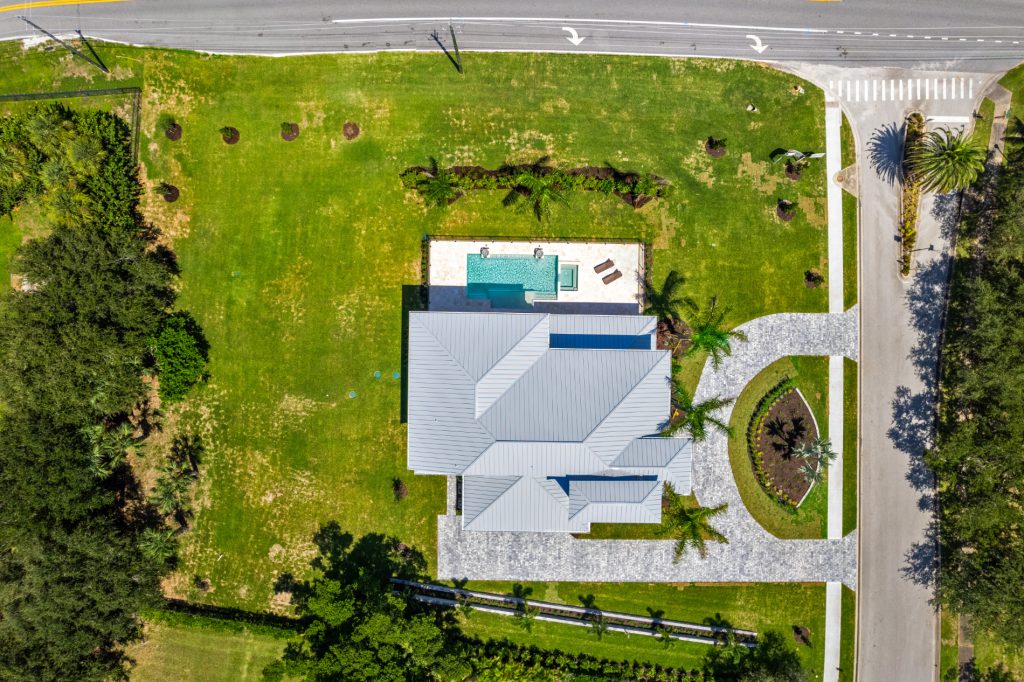 4861 Honeyridge Ln-103