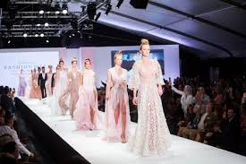 Fashion Week El Paseo