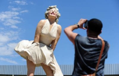 Marilyn Monroe Returns to PS