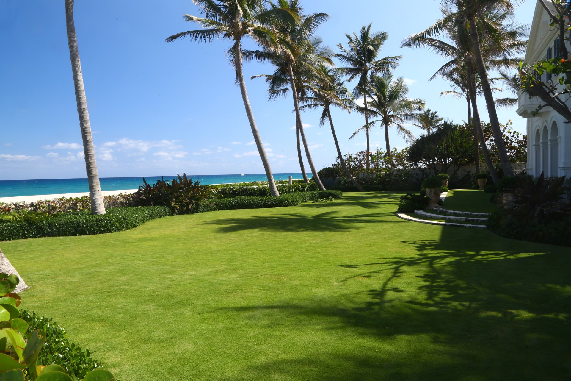 Garden of a luxury mansion with wonderful seaview