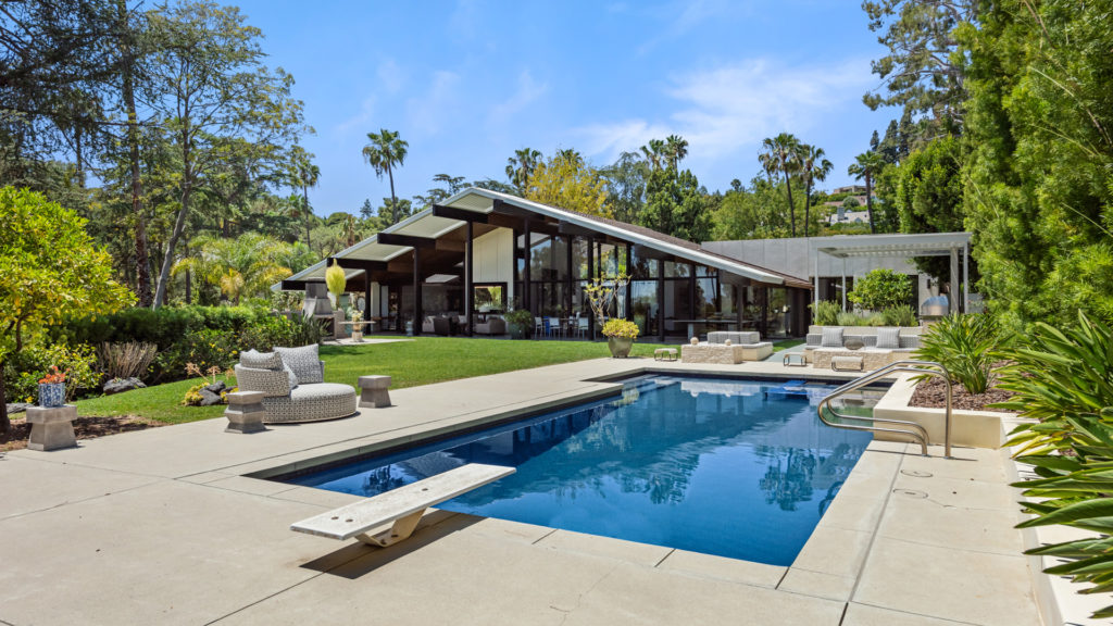 920 N Foothill Road, Beverly Hills, CA 90210