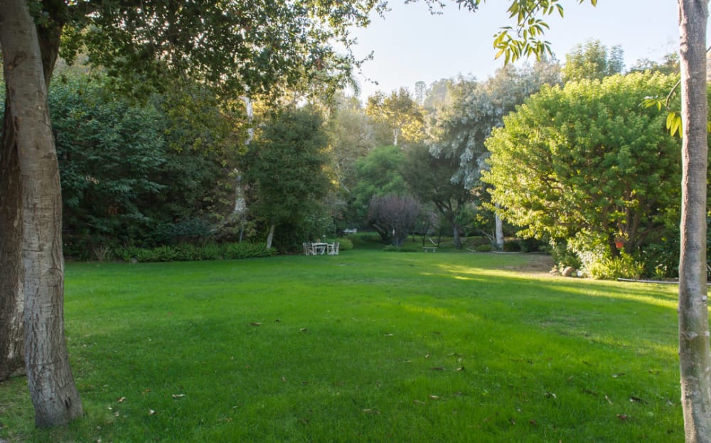 13187 Chalon, Brentwood, CA 90049