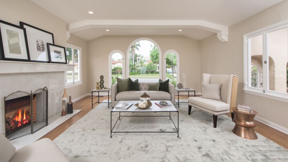 340 S. Clark, Beverly Hills, CA 90211