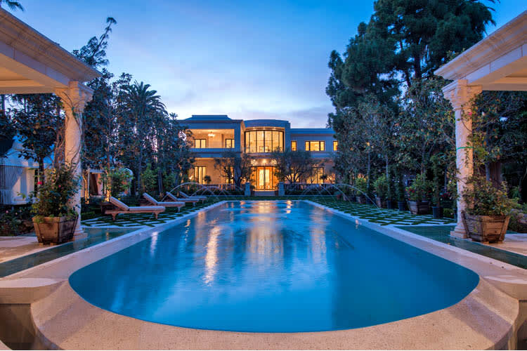 904 N Crescent Drive, Beverly Hills, CA 90210