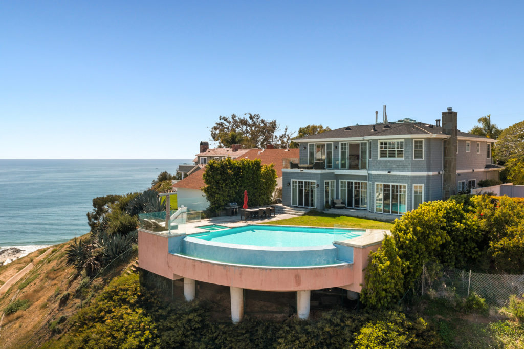 15211 Friends Street | Pacific Palisades