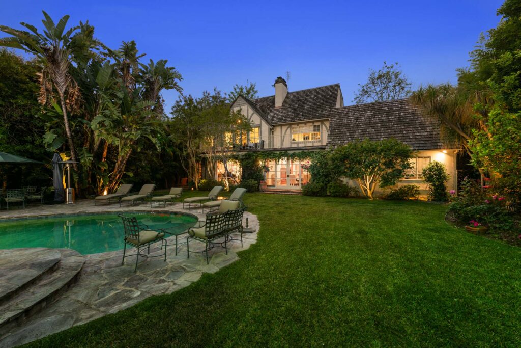 620 N Crescent Dr | Beverly Hills