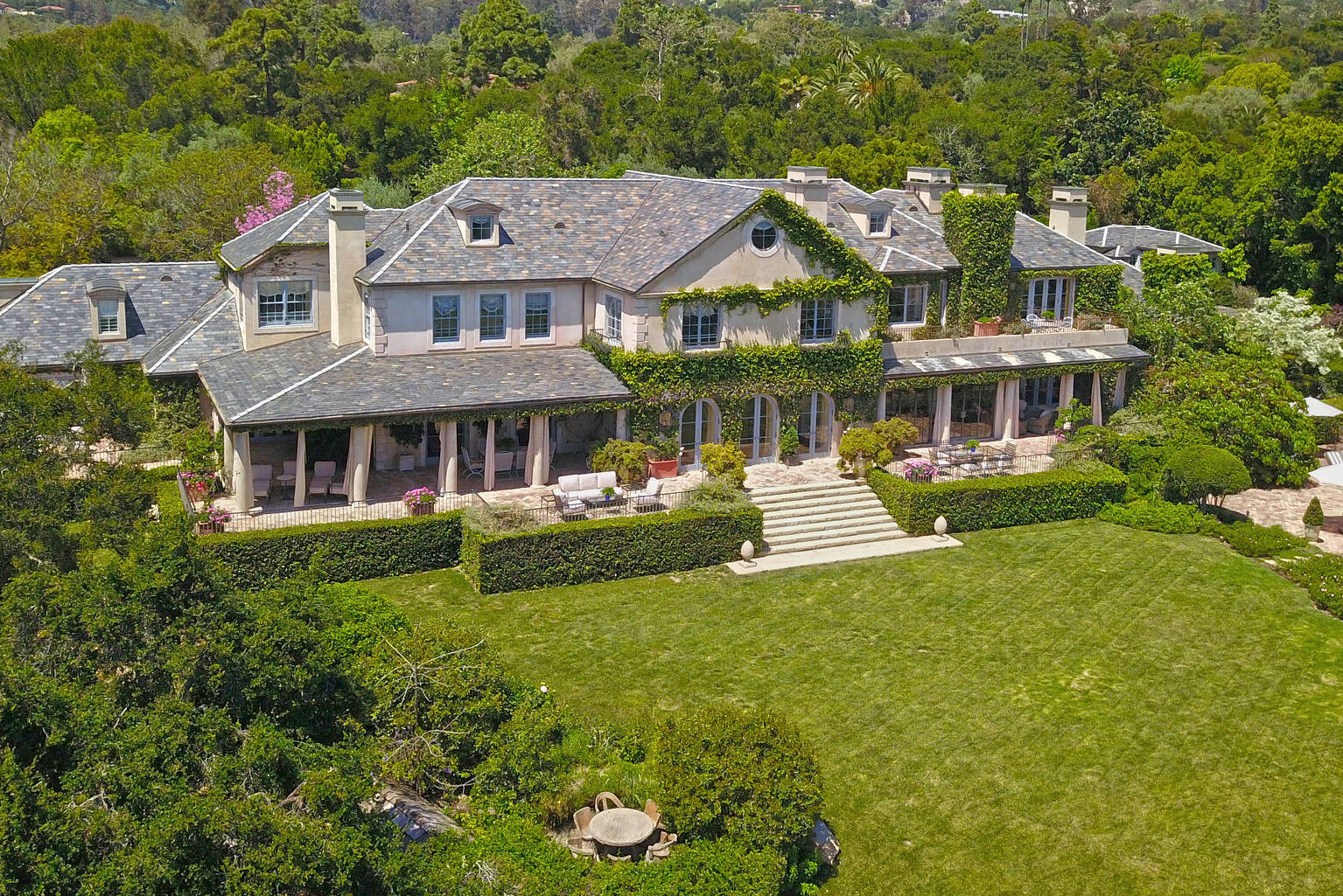 Rob Lowe’s Former Montecito Home Asks $22.5 Million