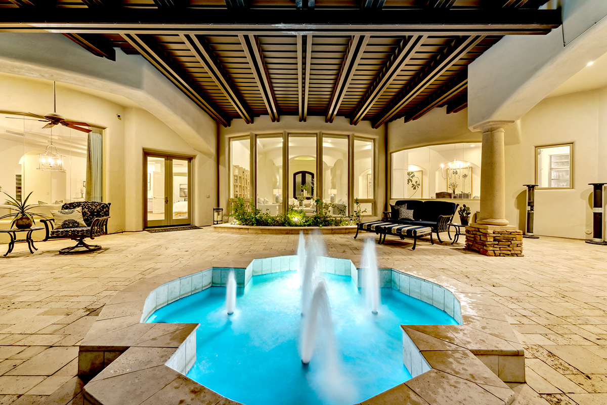 Photo of a homes for sale in Paradise Valley, AZ.