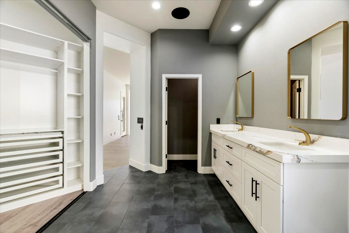 A home for sale in Scottsdale's Grayhawk Village.