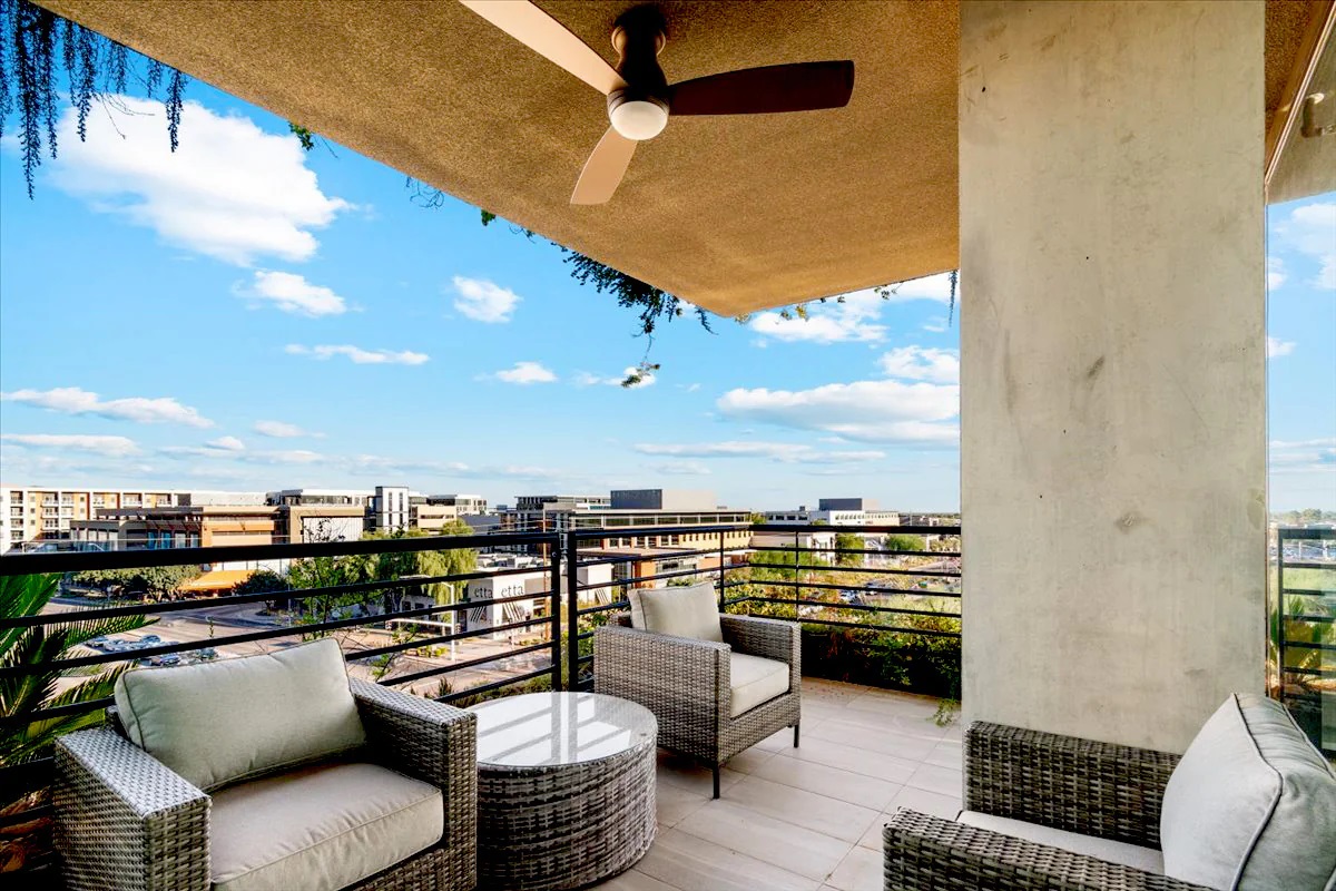 Terrace of a unit at Optima Kierland.
