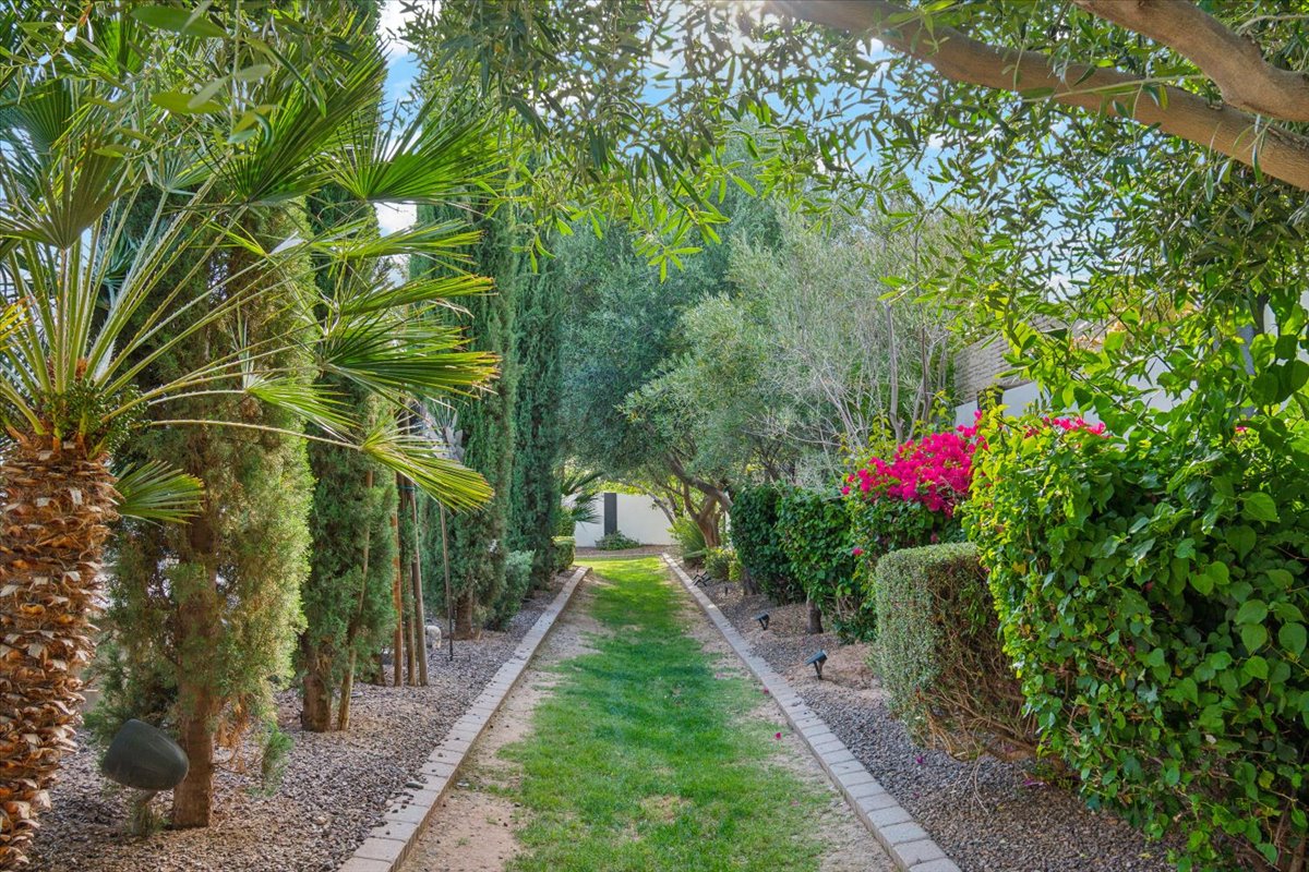 A luxury home in Gilbert, Arizona.