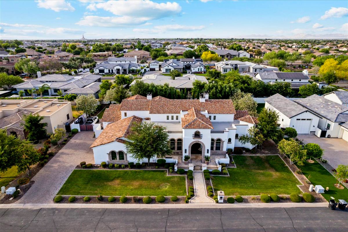 A luxury home in Gilbert, Arizona.