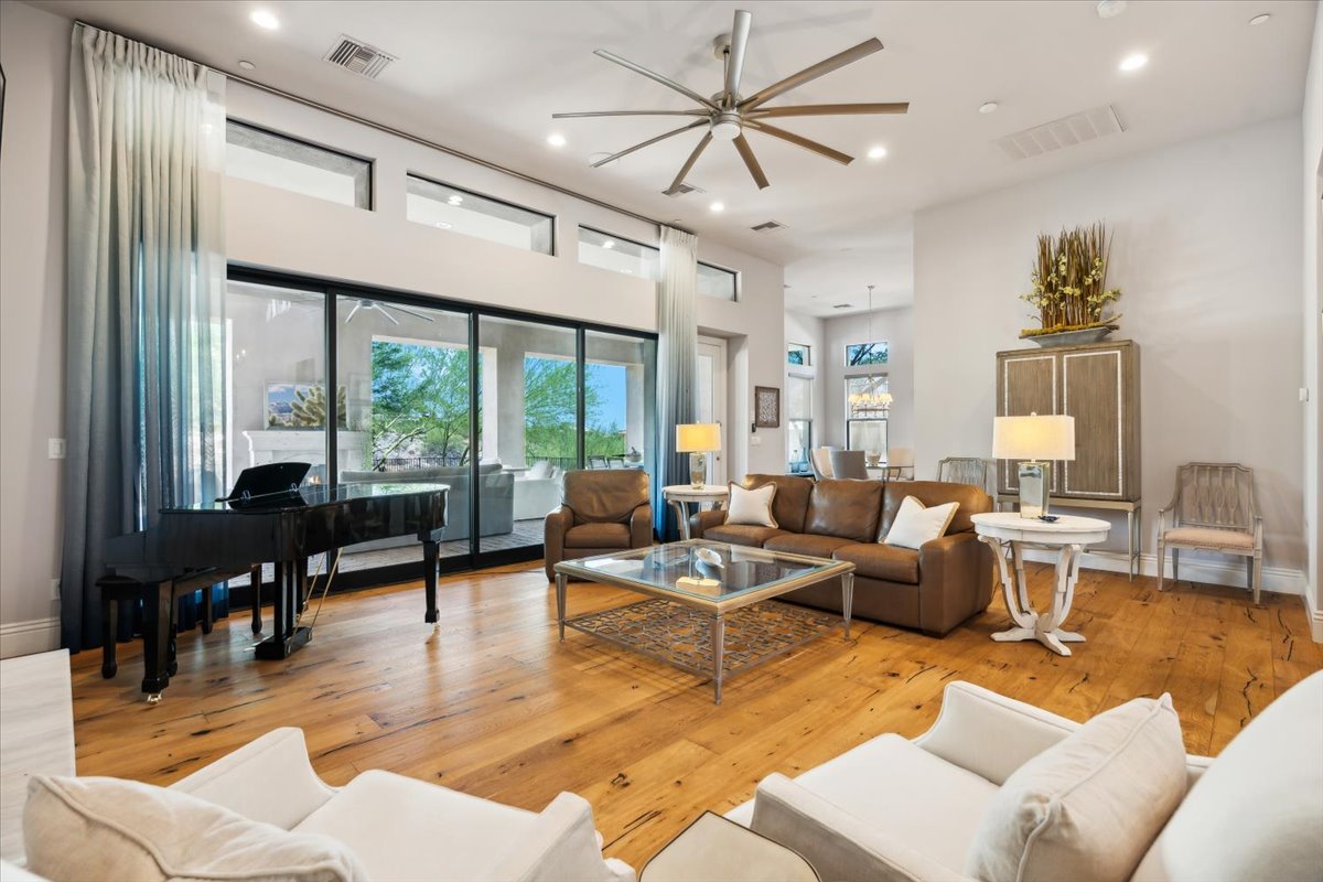 A luxury home in the Eagle Ridge of Fountain Hills.