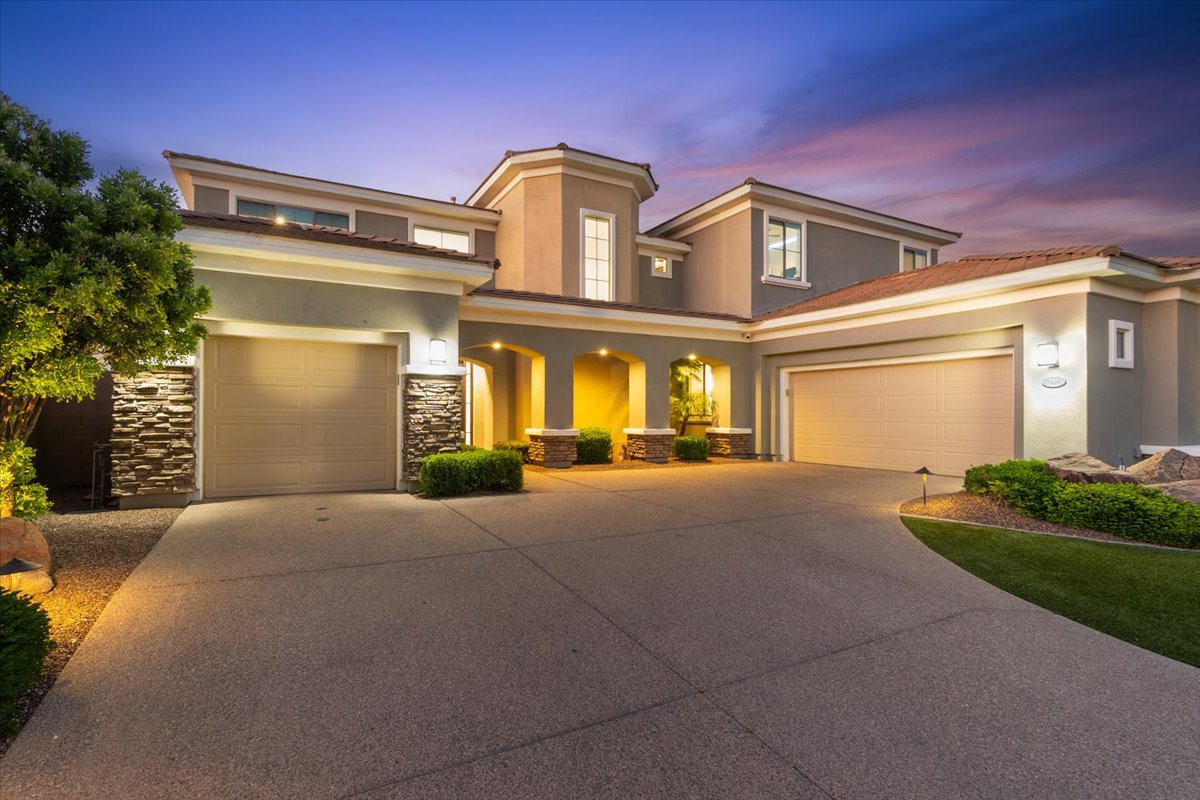 A luxury home in Cave Creek's subdivision of Montevista.