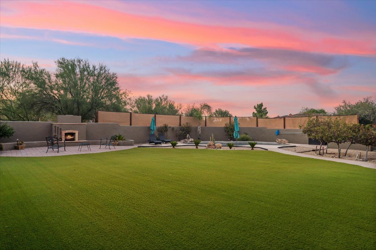 Exterior of a home for sale in Phoenix at sunset.