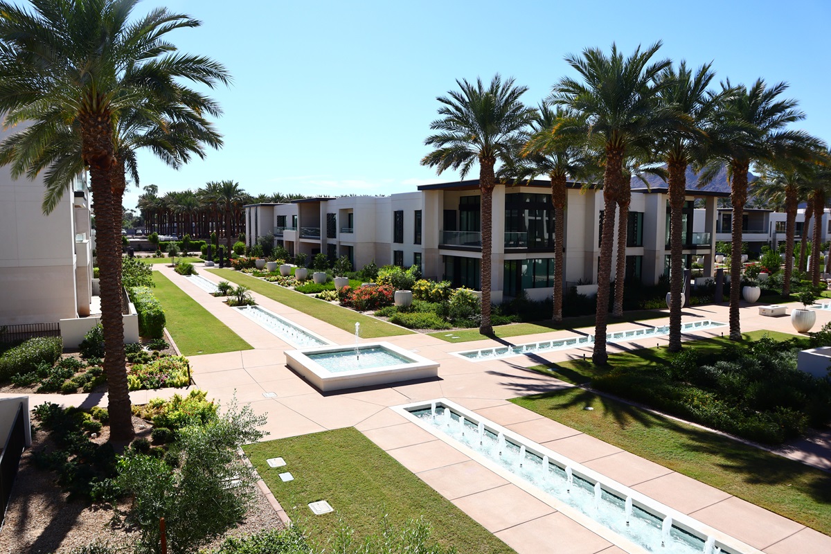 The Ritz-Carlton, Paradise Valley.