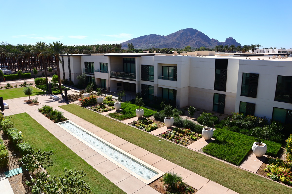 The Ritz-Carlton, Paradise Valley.