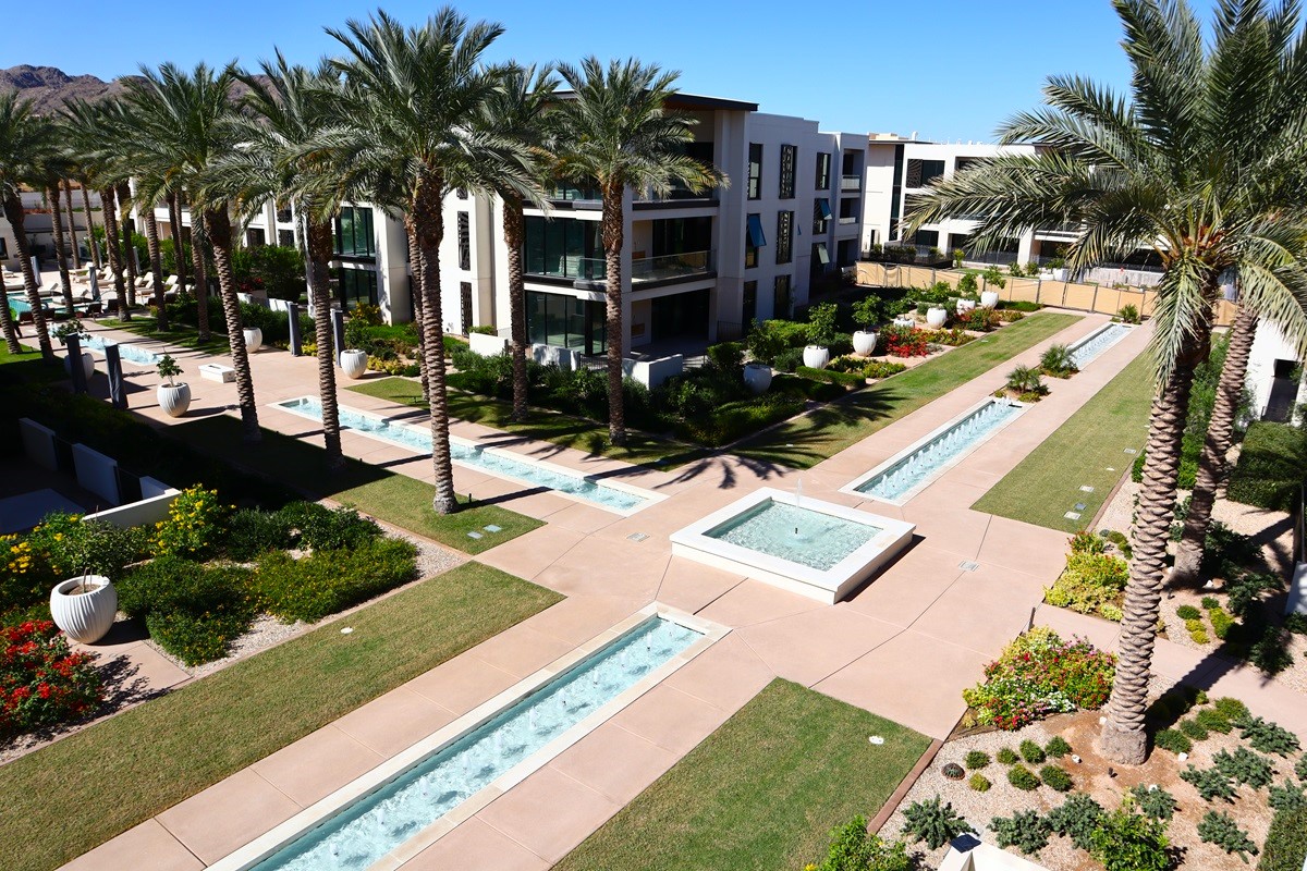 The Ritz-Carlton, Paradise Valley.