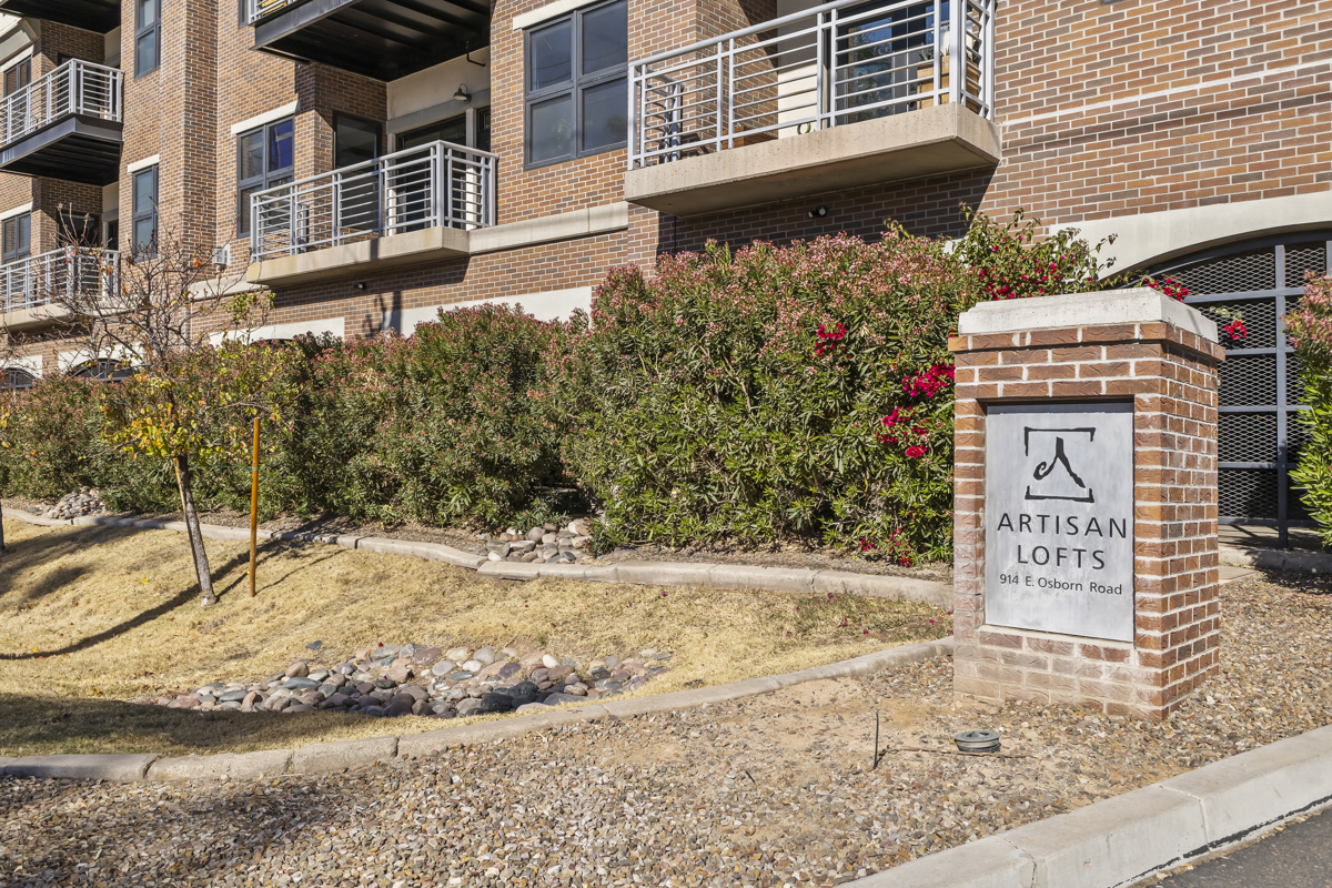 An image of Artisan Lofts in Central Phoenix.
