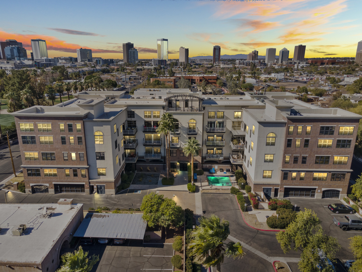 An image of Artisan Lofts in Central Phoenix.