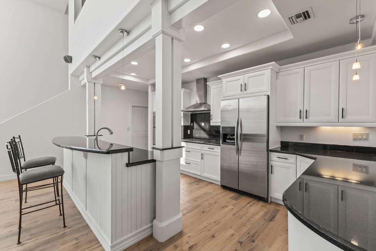 The kitchen of a luxury home in Central Phoenix.
