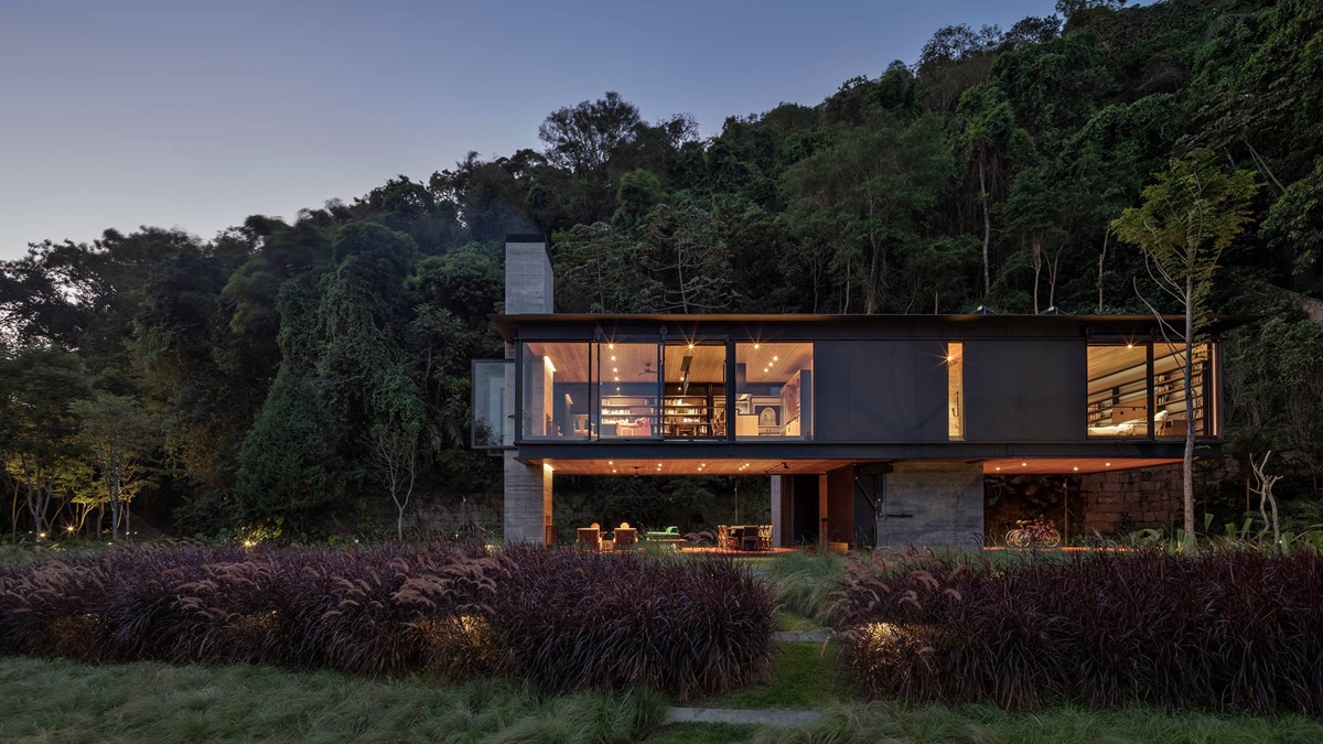 Photo of Rio Huse by Olson Kundig.